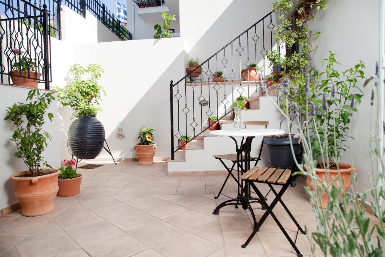 Kimia Guest House Скиатос Экстерьер фото